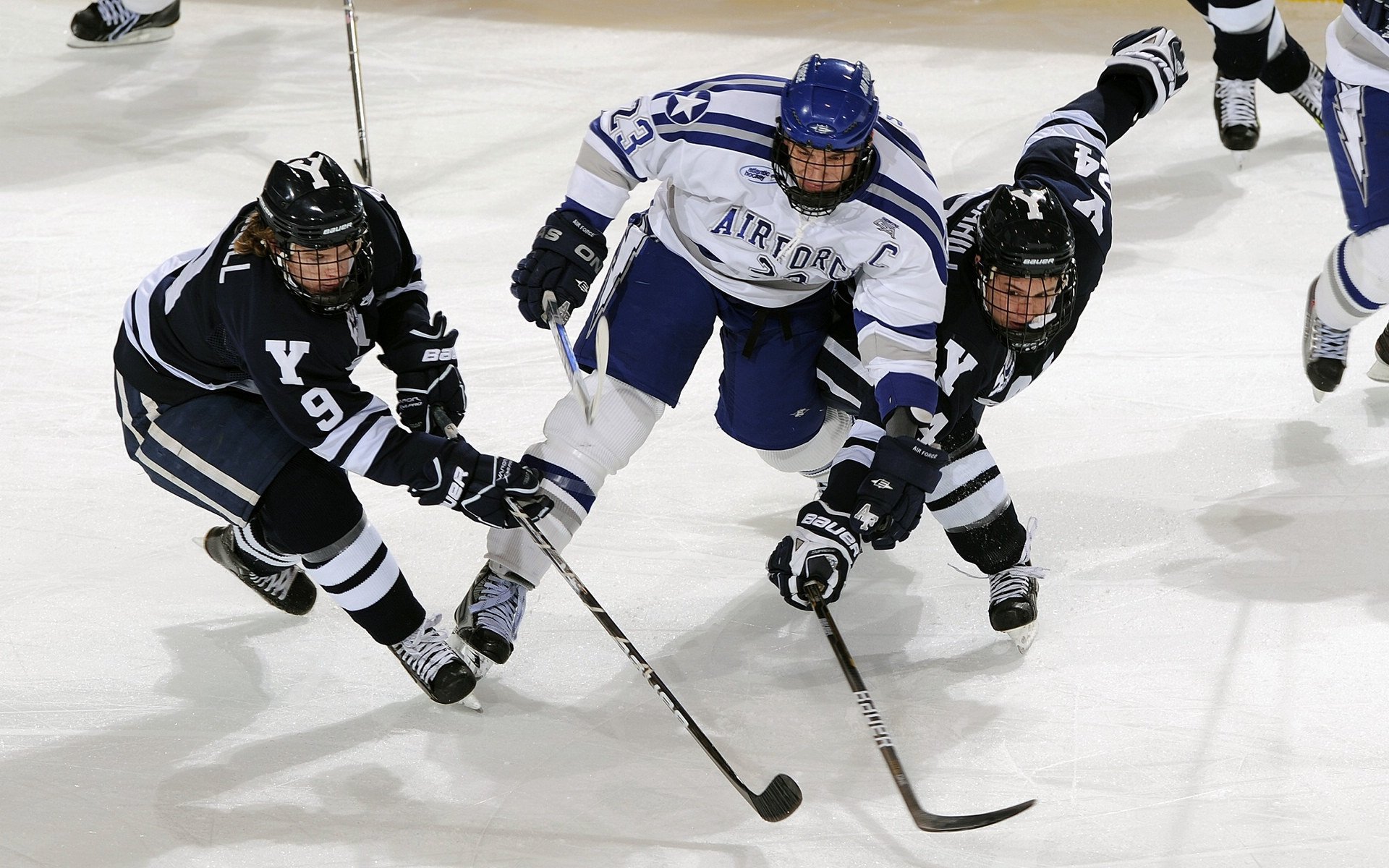 “诺克·达维德·彼得森：南非队攻守平衡的关键人物”