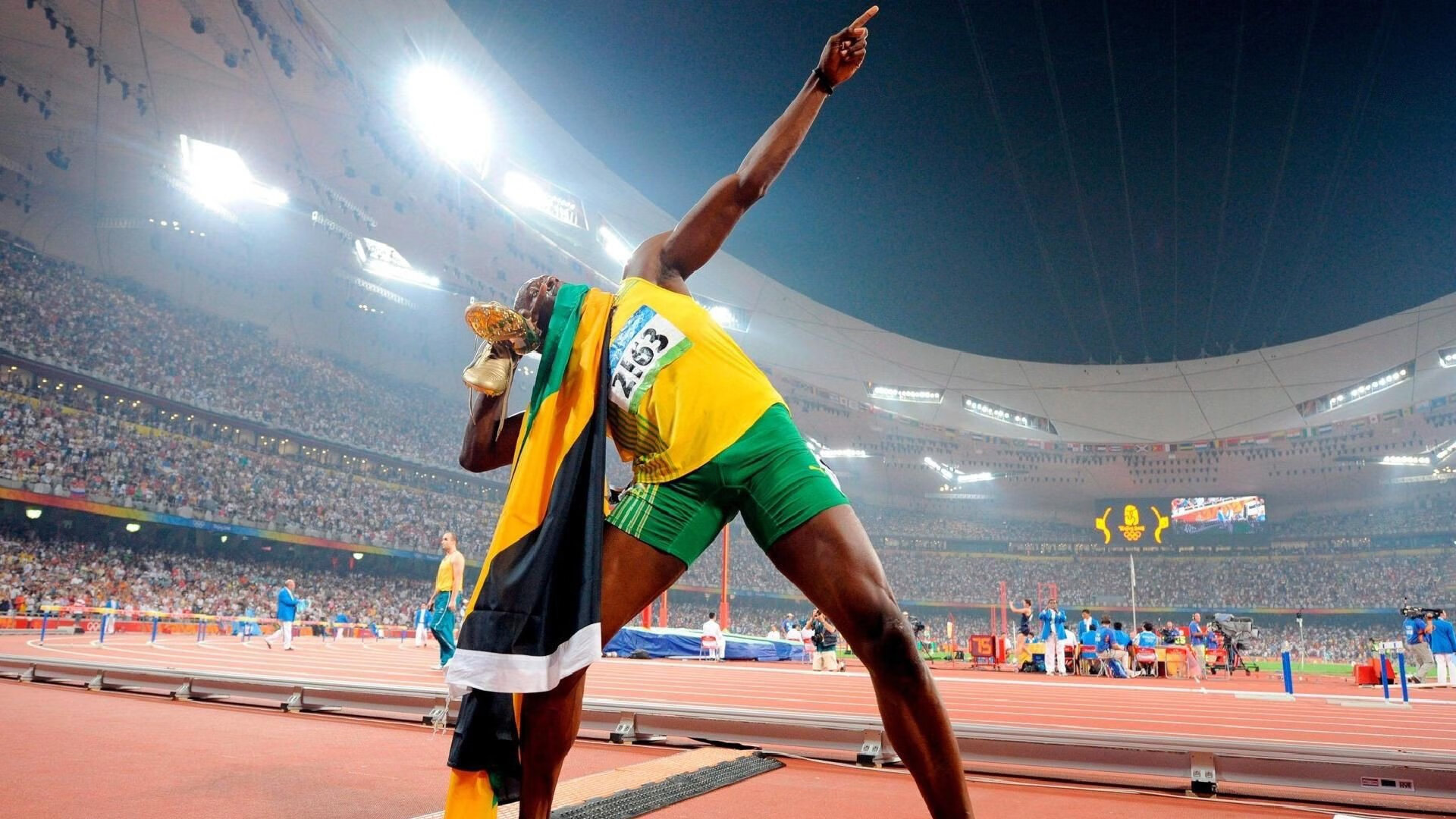 不惧强手 李冰洁游出自我节奏，不惧强敌敢较量这首歌的名是什么