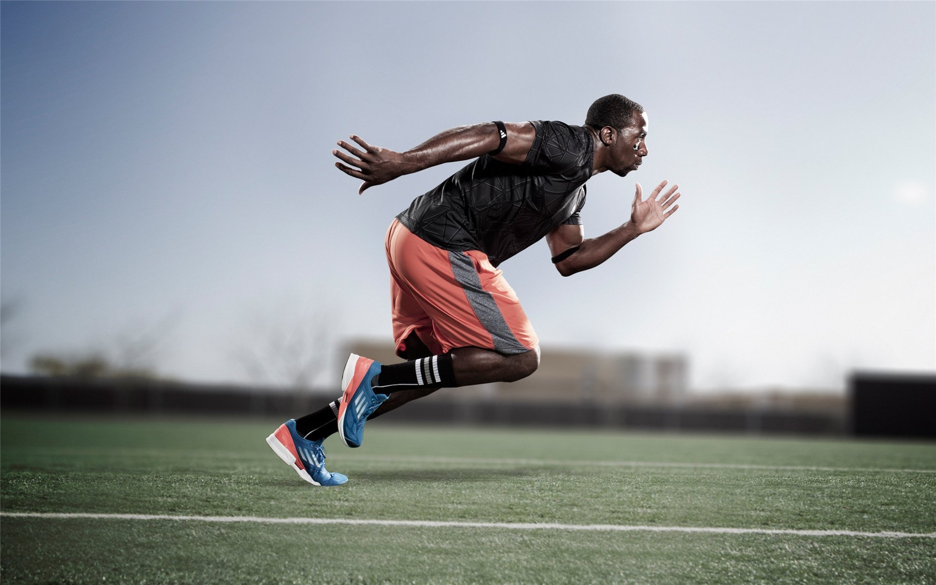 开云app下载地址-麦克沃伊三连冠加冕蝶泳王者，麦克沃德